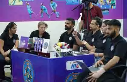 महिला HIL 2026 नीलामी: सितारों की नई टुकड़ी तैयार महिला HIL 2026 नीलामी: सितारों की नई टुकड़ी तैयार