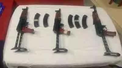 Delhi पुलिस स्पेशल सेल ने हथियार गिरोह का भंडाफोड़ किया Delhi पुलिस स्पेशल सेल ने हथियार गिरोह का भंडाफोड़ किया