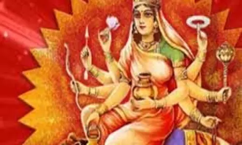 Shardiya Navratri 3rd Day Katha, Aarti: नवरात्रि के तीसरे दिन की देवी हैं मां चंद्रघंटा, जानें उनके प्रिय प्रसाद, मंत्र, कथा, आरती समेत सारी जानकारी Shardiya Navratri 3rd Day Katha, Aarti: नवरात्रि के तीसरे दिन की देवी हैं मां चंद्रघंटा, जानें उनके प्रिय प्रसाद, मंत्र, कथा, आरती समेत सारी जानकारी