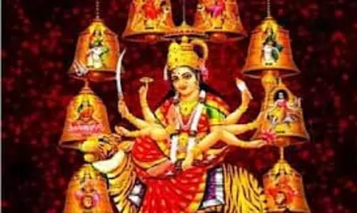 Navratri Dream: नवरात्रि के दौरान सपने में 9 लड़कियों को देखने का क्या मतलब है Navratri Dream: नवरात्रि के दौरान सपने में 9 लड़कियों को देखने का क्या मतलब है