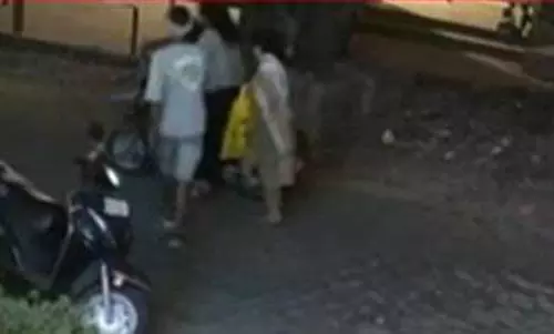 Jalandhar :पॉश एरिया में बड़ी वारदात, लोगों में दहशत Jalandhar :पॉश एरिया में बड़ी वारदात, लोगों में दहशत