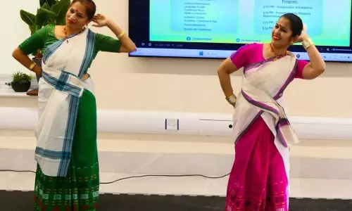 dublin: आयरलैंड में असमी संस्कृति का जलवा, कविताओं ने बांधा समां dublin: आयरलैंड में असमी संस्कृति का जलवा, कविताओं ने बांधा समां