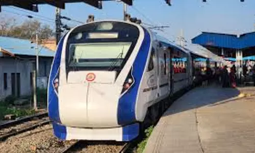 Punjab: नई वंदे भारत ट्रेन से पंजाब में आएगी सुविधा Punjab: नई वंदे भारत ट्रेन से पंजाब में आएगी सुविधा