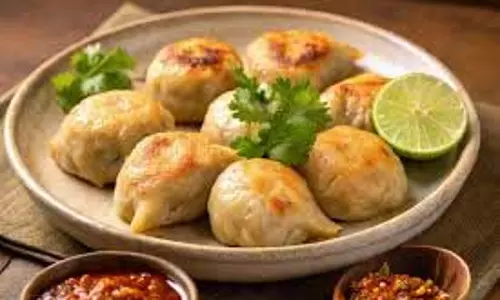 Ragi Momo: नवरात्रि में खाना है कुछ टेस्टी और हेल्दी, तो ट्राई करें ये रागी मोमो