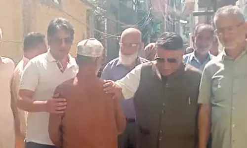 पीडीपी प्रतिनिधिमंडल ने शोक संवेदना व्यक्त करने के लिए ज़ाल्दागर का दौरा किया
