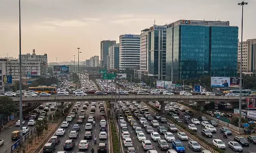 घर से काम करने की परंपरा खत्म; ट्रैफिक में 15% की बढ़ोतरी की संभावना
