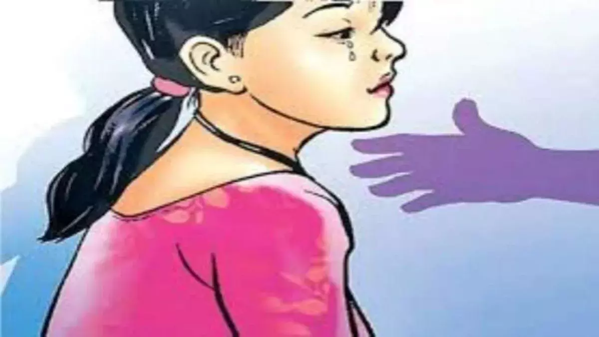 Bareilly: चपरासी ने 7वीं की छात्रा से किया दुष्कर्म का प्रयास किया