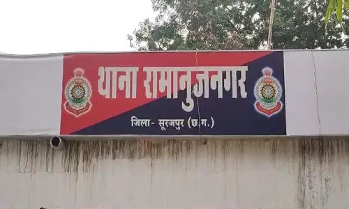 बोलेरो से कुचलकर हत्या: थानेदार लाइन अटैच, पिता-पुत्र की मौत से सनसनी