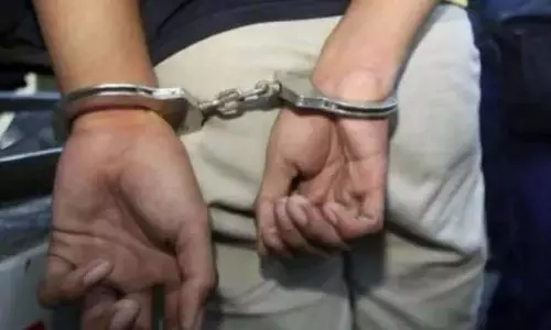 Bengaluru : चोरी के मामले में दो गिरफ्तार, 82.5 ग्राम सोने के आभूषण जब्त