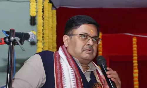 Bhubaneswar : निलंबित कांस्टेबल दीपक राउत पर पहली पत्नी की मौत का मामला दर्ज Bhubaneswar : निलंबित कांस्टेबल दीपक राउत पर पहली पत्नी की मौत का मामला दर्ज