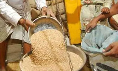 Khandva में 8.64 करोड़ का राशन उठाने का खुलासा Khandva में 8.64 करोड़ का राशन उठाने का खुलासा