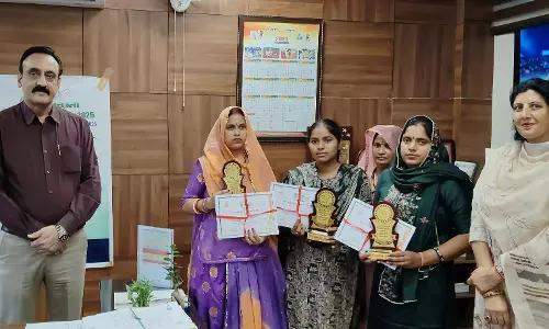 Narnaul: तीन पंचायतों को स्वच्छता के क्षेत्र में सम्मान