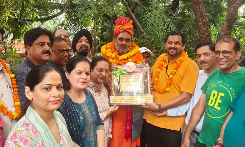 Haridwar: भव्य स्वागत समारोह में शामिल हुए स्वामी यतीश्वरानंद