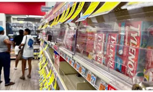 गर्भावस्था में Tylenol के खिलाफ ट्रंप की चेतावनियों से डॉक्टर चिंतित क्यों हैं?