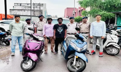 GRP ने दोपहिया वाहन चोरी के आरोपियों को किया गिरफ्तार