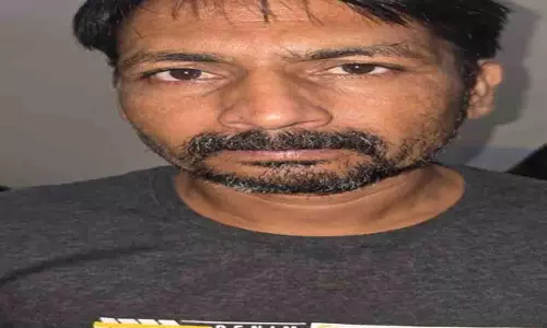 हाफ मर्डर मामलें का फरार इनामी आरोपी गिरफ्तार, पुलिस को मिली बड़ी सफलता हाफ मर्डर मामलें का फरार इनामी आरोपी गिरफ्तार, पुलिस को मिली बड़ी सफलता