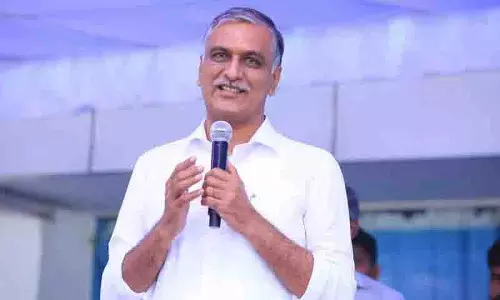 Harish Rao ने कृष्णा नदी जल विवाद को लेकर कांग्रेस सरकार पर निशाना साधा Harish Rao ने कृष्णा नदी जल विवाद को लेकर कांग्रेस सरकार पर निशाना साधा
