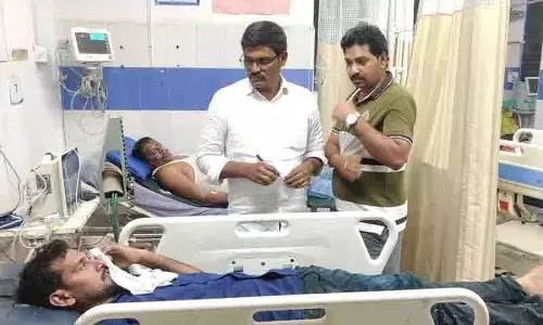 संगारेड्डी की एक फार्मा कंपनी में रसायन रिसाव से चार कर्मचारी घायल संगारेड्डी की एक फार्मा कंपनी में रसायन रिसाव से चार कर्मचारी घायल