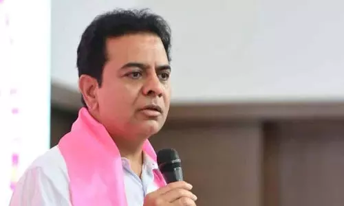 मोदी, चंद्रबाबू नायडू छुपे हुए सीएम की भूमिका निभा रहे हैं.. केटीआर रेवंत रेड्डी से नाराज