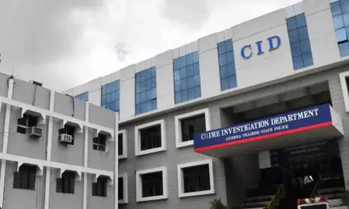 तेलंगाना CID ने सट्टेबाजी ऐप मामले में 8 लोगों को गिरफ्तार किया तेलंगाना CID ने सट्टेबाजी ऐप मामले में 8 लोगों को गिरफ्तार किया