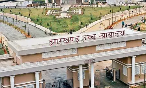 Court: पेसा कानून अधिसूचित होने तक बालू घाट और लघु खनिज आवंटन पर रोक बरकरार