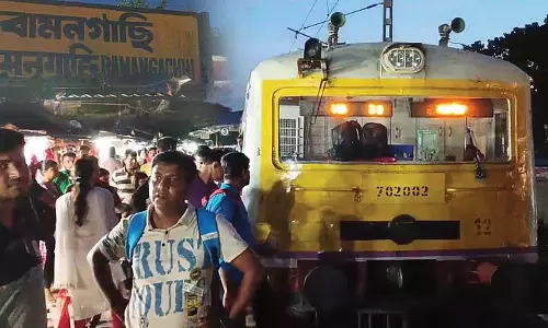 सिग्नल प्वाइंट में खराबी, Sealdah-Bangaon शाखा पर ट्रेन सेवाएं बाधित