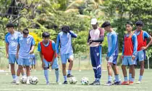 SAFF U-17 Championship: सेमीफाइनल में नेपाल की चुनौती के लिए तैयार भारत SAFF U-17 Championship: सेमीफाइनल में नेपाल की चुनौती के लिए तैयार भारत