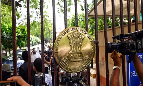 दिल्ली उच्च न्यायालय ने दृष्टिबाधितों के लिए समावेशी मुद्रा और बैंक पहुंच पर निगरानी का आदेश दिया