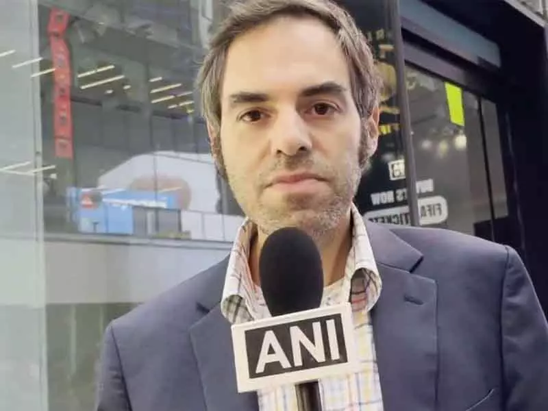 अमेरिका-पाक संबंधों में मजबूती, भारत-अमेरिका रिश्तों में तनाव: विश्लेषक कुगेलमैन अमेरिका-पाक संबंधों में मजबूती, भारत-अमेरिका रिश्तों में तनाव: विश्लेषक कुगेलमैन