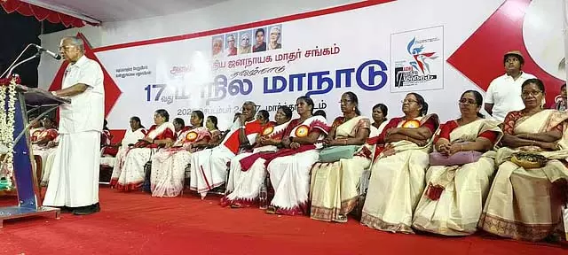 भाजपा शासन में महिलाओं के खिलाफ हिंसा में 70% की वृद्धि हुई है: Kerala CM भाजपा शासन में महिलाओं के खिलाफ हिंसा में 70% की वृद्धि हुई है: Kerala CM