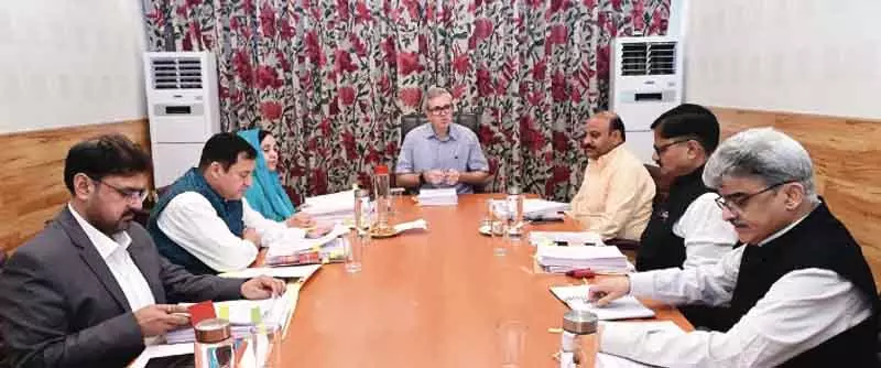 जेके कैबिनेट ने 13 अक्तूबर से विधानसभा सत्र की सिफारिश की जेके कैबिनेट ने 13 अक्तूबर से विधानसभा सत्र की सिफारिश की