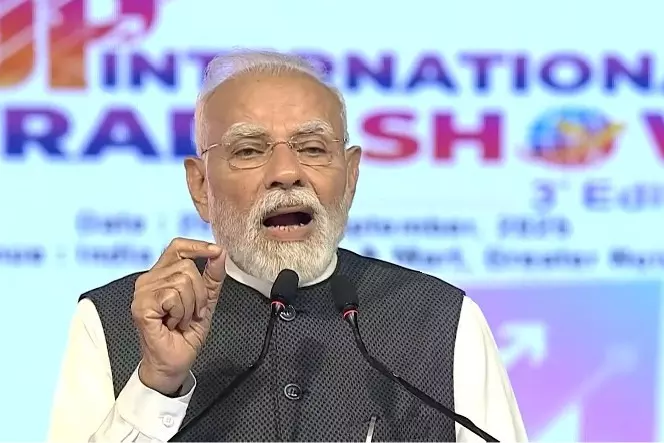 पीएम मोदी ने यूपी ट्रेड शो में मेक इन इंडिया पर जोर दिया पीएम मोदी ने यूपी ट्रेड शो में मेक इन इंडिया पर जोर दिया