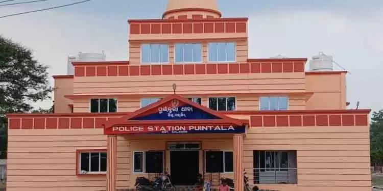 बोलनगीर: चोरी का संदिग्ध शौचालय के रास्ते पुलिस हिरासत से फरार बोलनगीर: चोरी का संदिग्ध शौचालय के रास्ते पुलिस हिरासत से फरार
