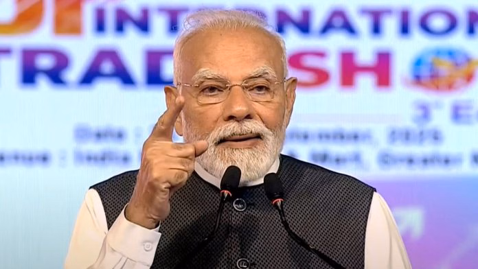 Noida: भारत में बनेगा सबकुछ, पीएम मोदी का स्वदेशी संकल्प Noida: भारत में बनेगा सबकुछ, पीएम मोदी का स्वदेशी संकल्प