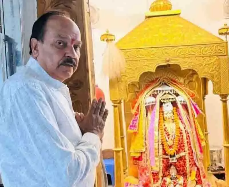 अंतिम पर्दा कॉल, रामलीला मंच पर Chamba कलाकार की मौत अंतिम पर्दा कॉल, रामलीला मंच पर Chamba कलाकार की मौत