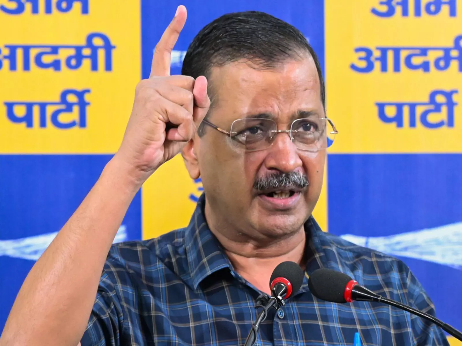 सत्ता के नशे में चूर भाजपा: अरविंद केजरीवाल ने Ladakh की स्थिति पर चिंता जताई सत्ता के नशे में चूर भाजपा: अरविंद केजरीवाल ने Ladakh की स्थिति पर चिंता जताई