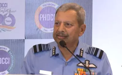 डीपफेक वीडियो अलर्ट: पाकिस्तानी एक्स हैंडल ने एयर मार्शल का फर्जी वीडियो फैलाया, फैक्ट चेक में गलत निकला दावा डीपफेक वीडियो अलर्ट: पाकिस्तानी एक्स हैंडल ने एयर मार्शल का फर्जी वीडियो फैलाया, फैक्ट चेक में गलत निकला दावा