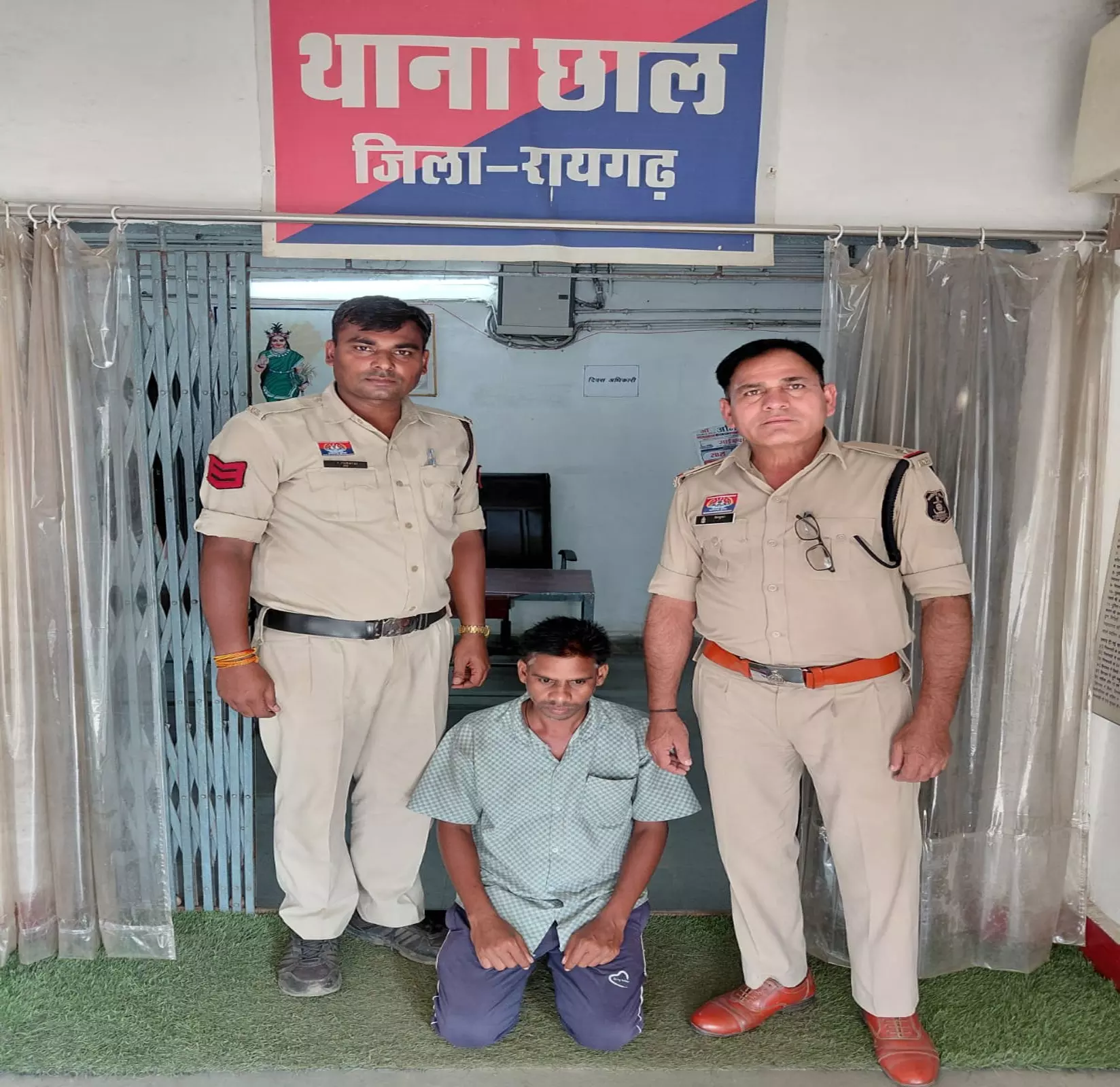 ब्लाइंड मर्डर मामलें में बड़ा खुलासा, पत्नी की हत्या करने वाला पति निकला आरोपी ब्लाइंड मर्डर मामलें में बड़ा खुलासा, पत्नी की हत्या करने वाला पति निकला आरोपी