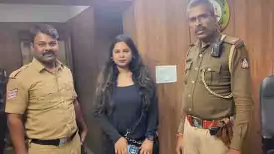 10 मिनट में खोया फोन बरामद, बेंगलुरु पुलिस की फुर्ती ने जीता दिल 10 मिनट में खोया फोन बरामद, बेंगलुरु पुलिस की फुर्ती ने जीता दिल
