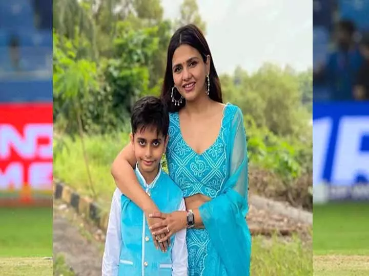 दो असफल शादियों के बाद दलजीत कौर को जिंदगी में दिखी उम्मीद की किरण दो असफल शादियों के बाद दलजीत कौर को जिंदगी में दिखी उम्मीद की किरण