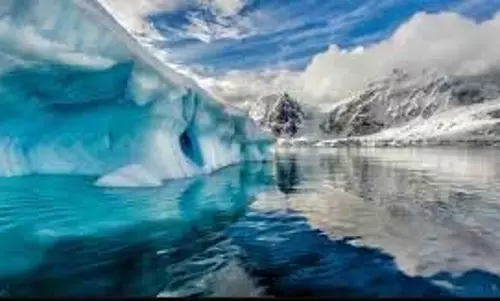 Science: अंटार्कटिका के नीचे 85 नई झीलों की खोज, साउथ पोल की बर्फ के नीचे छिपा है पानी का जाल Science: अंटार्कटिका के नीचे 85 नई झीलों की खोज, साउथ पोल की बर्फ के नीचे छिपा है पानी का जाल