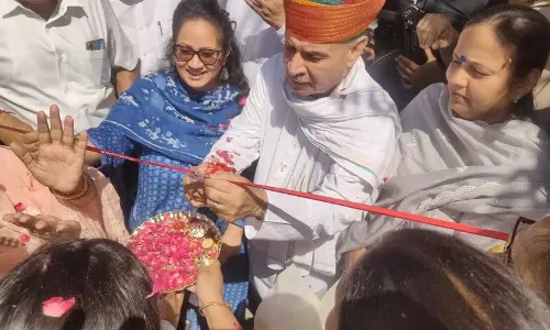 Haryana :  राव इंद्रजीत ने रेवाड़ी गांव में निःशुल्क स्वास्थ्य जांच शिविर का शुभारंभ किया