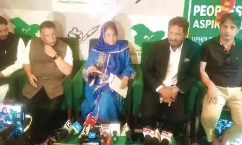 महबूबा: पीएसए और पर्यटन पर चर्चा करे J&K विधानसभा
