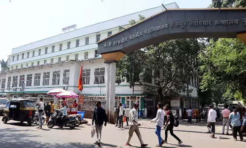 Pune : ससून जनरल अस्पताल की 11वीं मंजिल से कूदकर मरीज की मौत