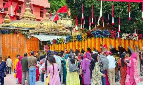 Kangra के मंदिरों में बाढ़ ने नवरात्रि के उत्साह को कम किया