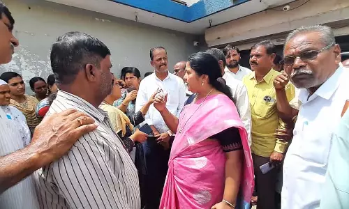 Muddebihal : सामाजिक-आर्थिक सर्वेक्षण में कई बाधाएँ