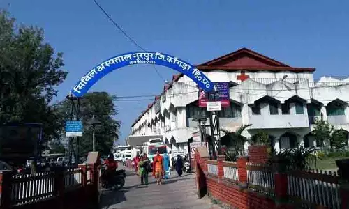Himachal: डॉक्टरों के पोस्टिंग छोड़ने पर जनता का गुस्सा बढ़ा Himachal: डॉक्टरों के पोस्टिंग छोड़ने पर जनता का गुस्सा बढ़ा