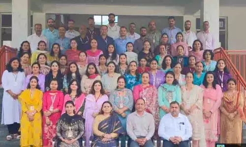 Palampur school में शिक्षकों के लिए तनाव प्रबंधन कार्यशाला का आयोजन