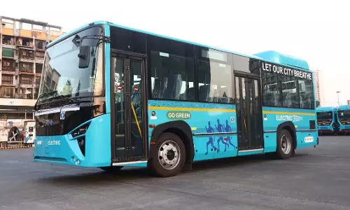 NMMC ने NMIA लॉन्च से पहले हवाई अड्डे-शहर परिवहन के लिए 50 से अधिक इलेक्ट्रिक बसें शुरू करने की योजना बनाई NMMC ने NMIA लॉन्च से पहले हवाई अड्डे-शहर परिवहन के लिए 50 से अधिक इलेक्ट्रिक बसें शुरू करने की योजना बनाई