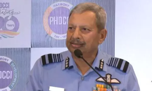 डीपफेक वीडियो अलर्ट: पाकिस्तानी एक्स हैंडल ने एयर मार्शल का फर्जी वीडियो फैलाया, फैक्ट चेक में गलत निकला दावा